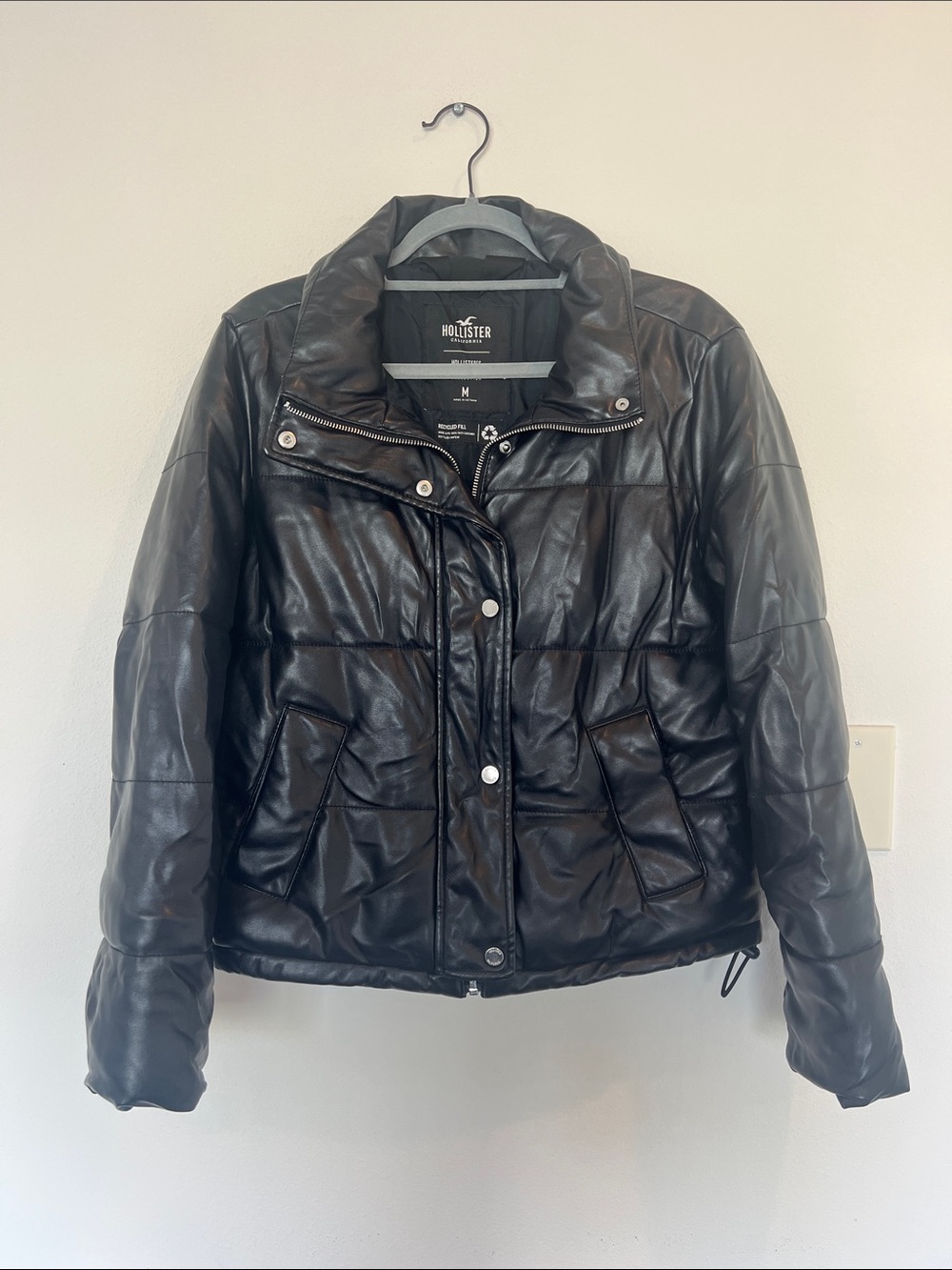 Hollister Black Women's Puffer-Style Leather Jacket
